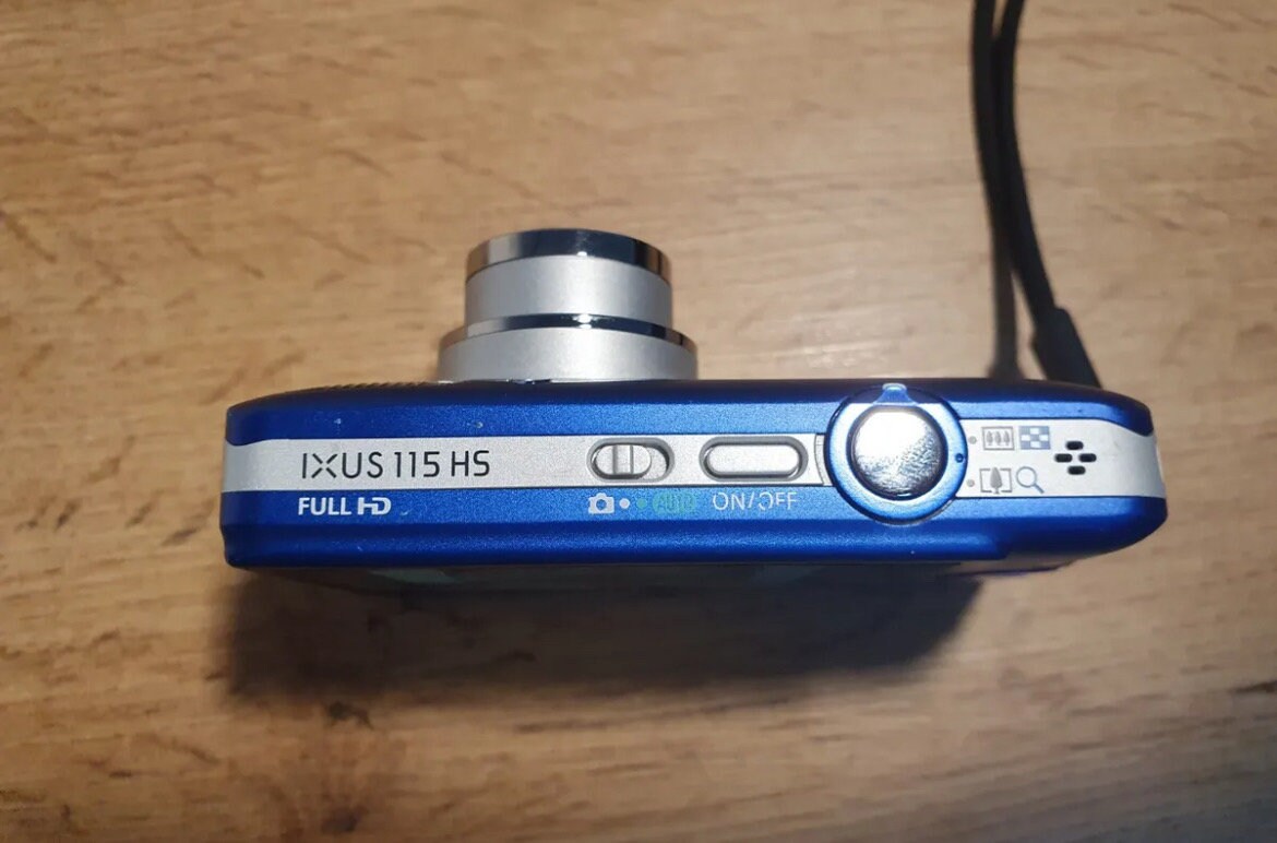 Canon IXUS 115 HS