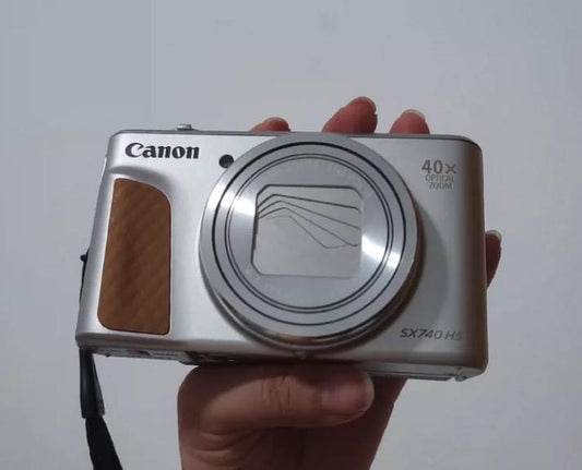 Canon powershot SX740 hs