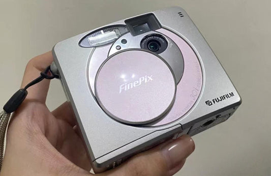 Fujifilm FinePix 30i ! Rare! Pastel colours