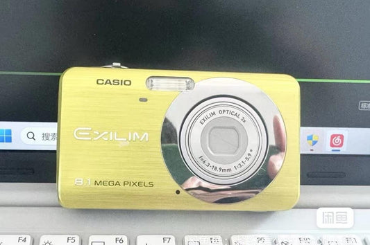CASIO EXILIM EX-Z80! vintage digital camera