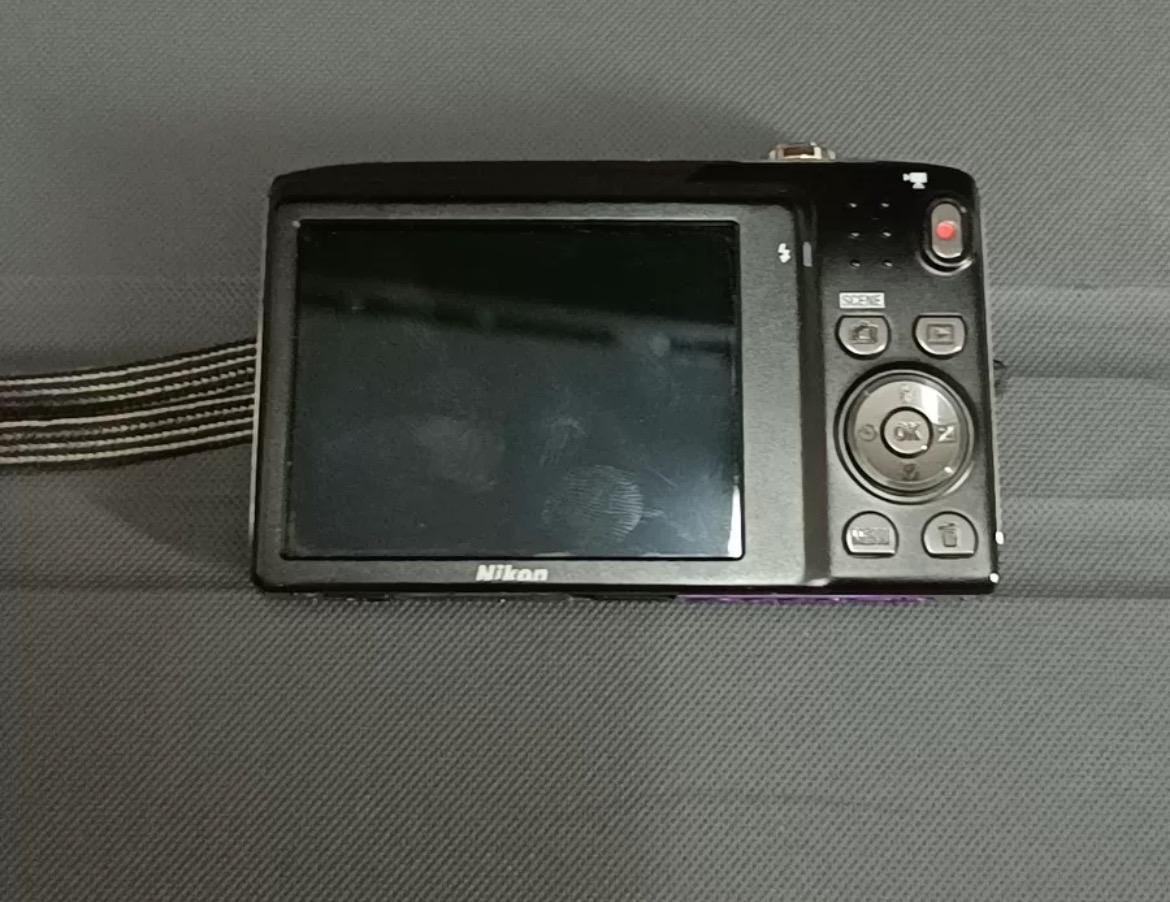 NIKON COOLPIX S3100