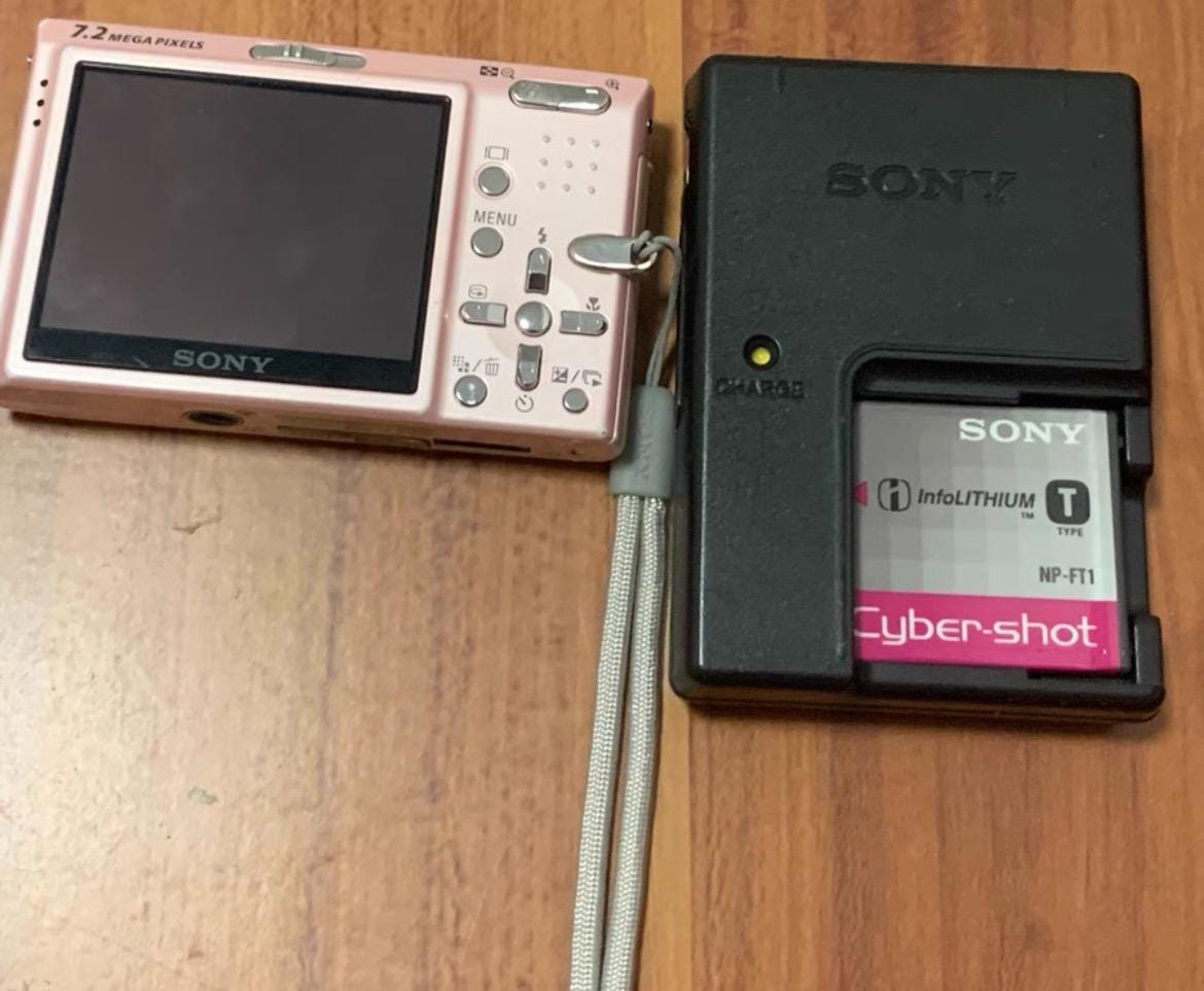 sony cybershot DSC-T10！baby pink