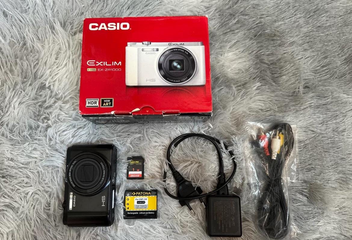 Casio Exilim Zoom EX-Z1000! Boxed !