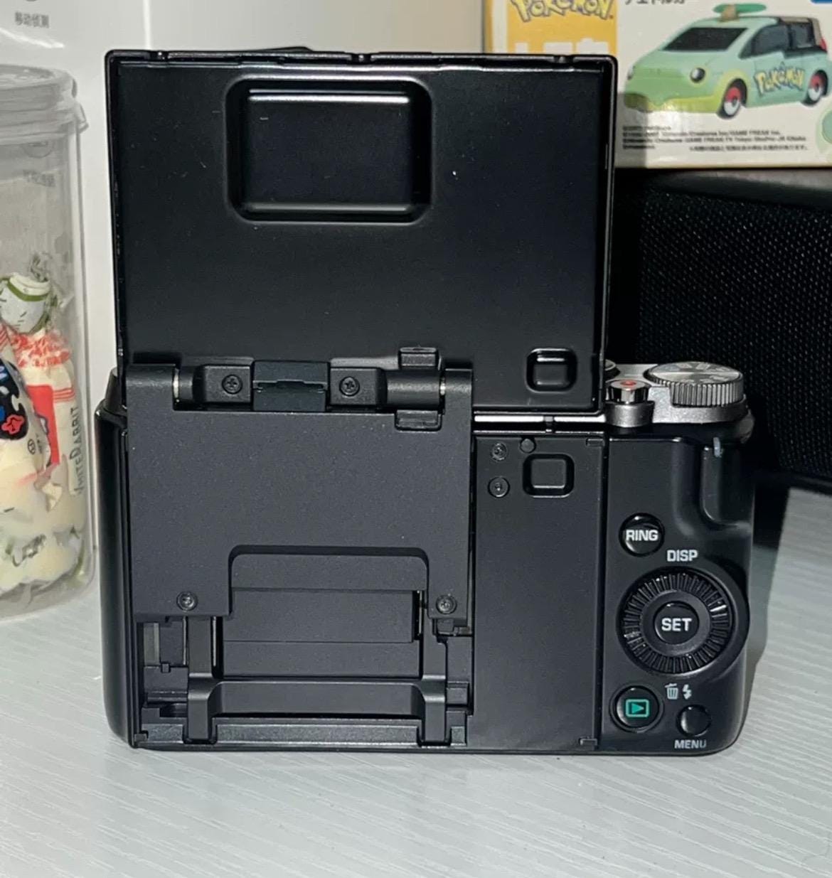 Casio Exilim Zoom EX-Z1000! Boxed !