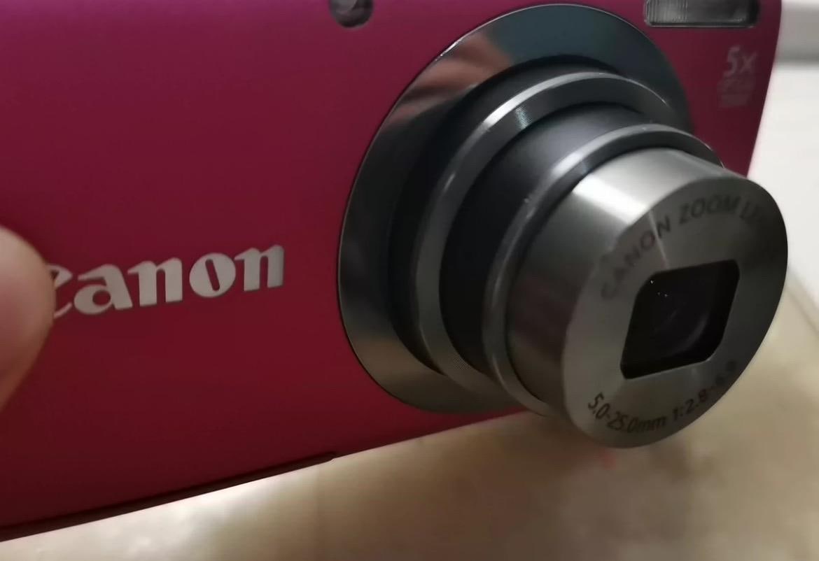 Canon Powershot A2300