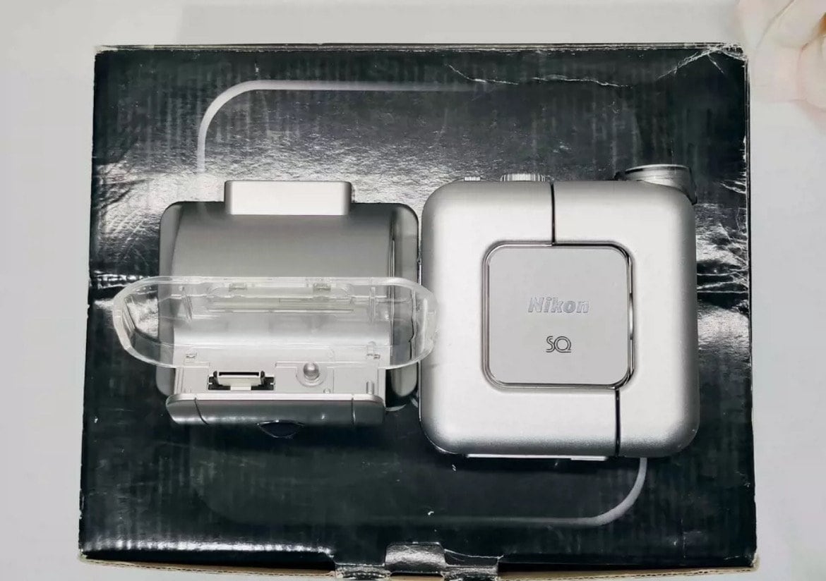 Nikon coolpix SQ ! SUPER RARE ! Boxed