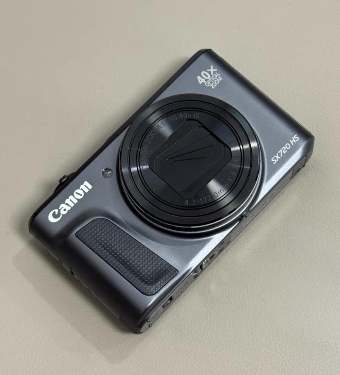 Canon powershot SX720 hs
