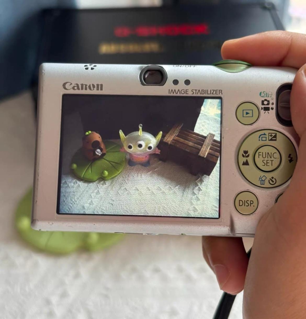 Canon Ixus 95 is ( RARE colours) pink!green!blue