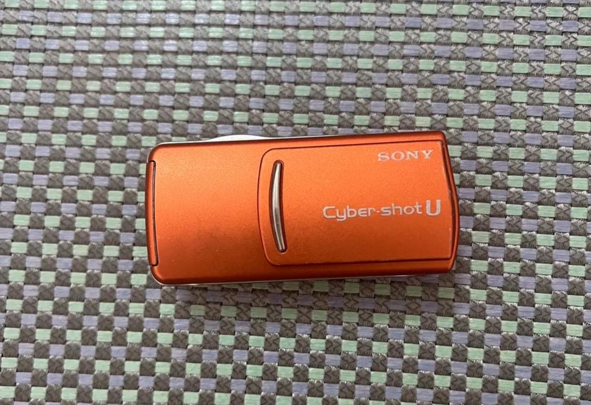 Sony CyberShot Dsc-U20