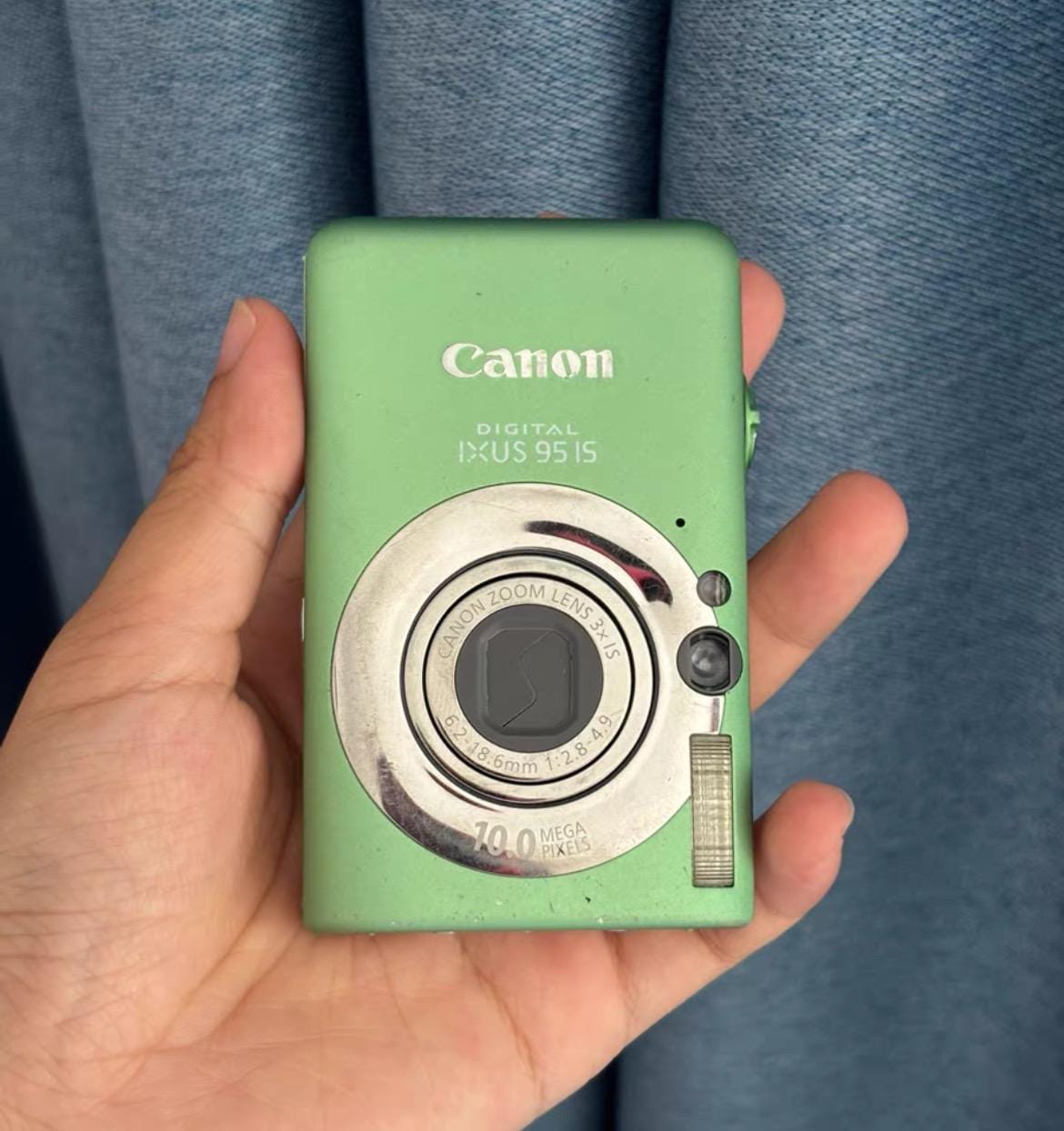 Canon Ixus 95 is ( RARE colours) pink!green!blue
