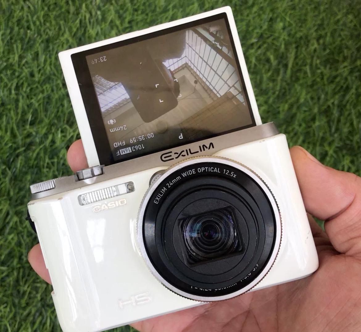 Casio Exilim Zoom EX-Z1000! Boxed !
