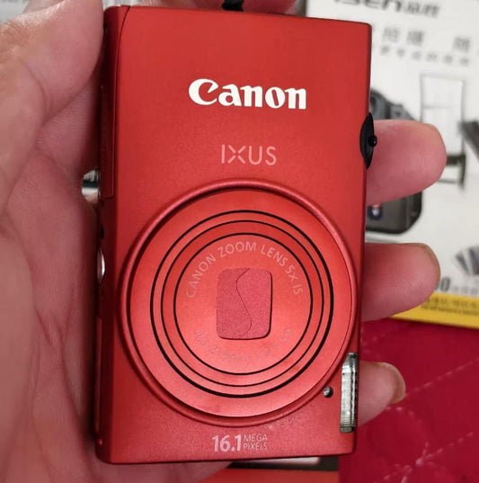 Canon IXUS 125 hs ! Red