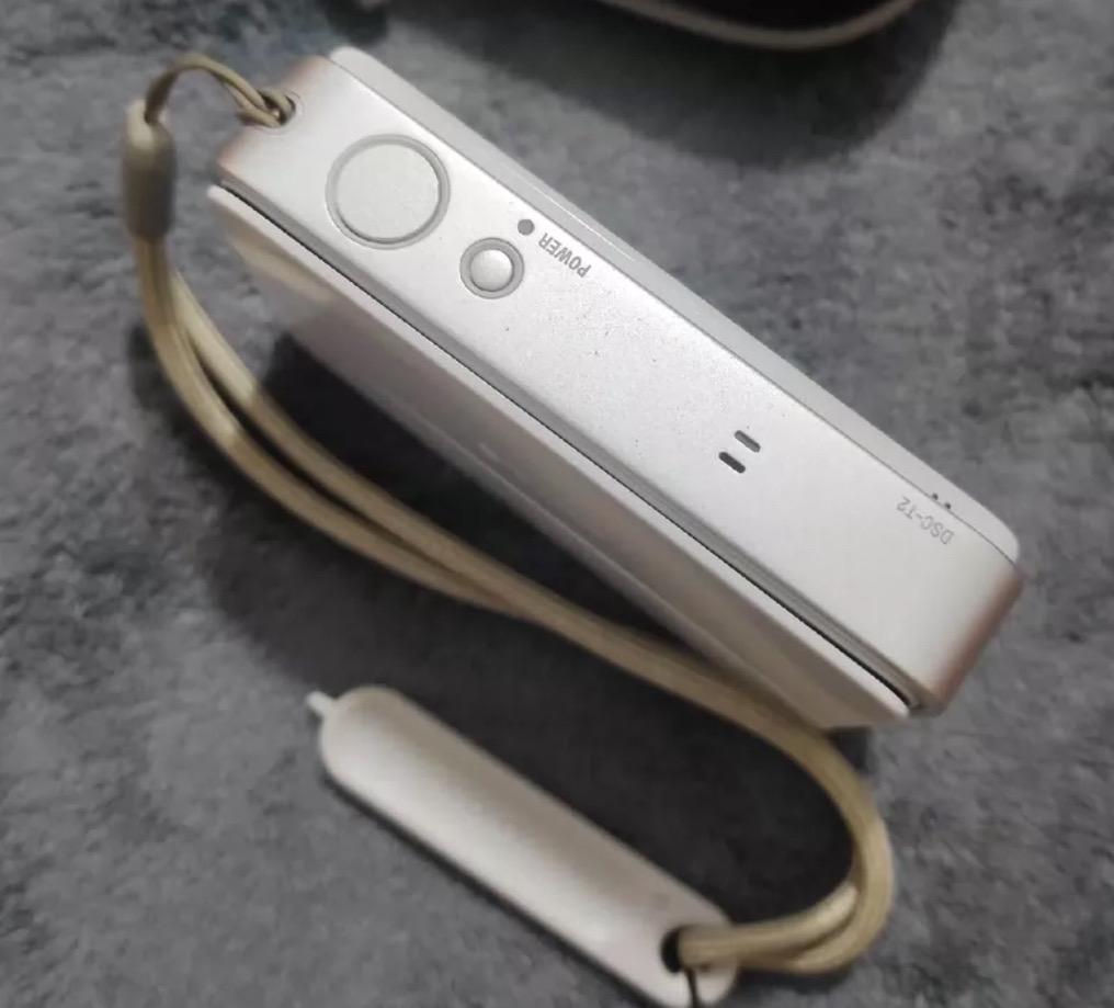 Sony Cybershot DSC-T2!