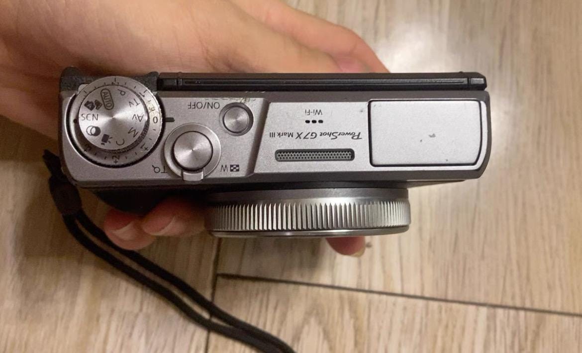 Canon powershot G7x mark iii