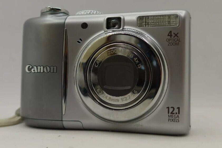 canon poweshot A1100is! 4 colours