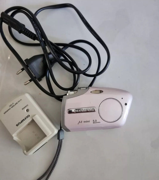 Olympus Mju-mini Digital S! Baby pink