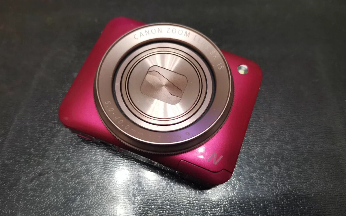 Canon Powershot N2 -pink !RARE! flip screen