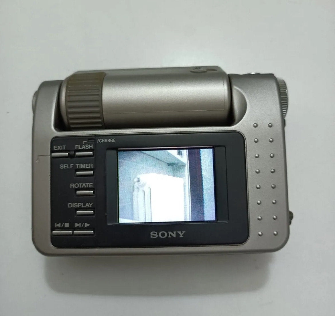 Sony Cyber-shot dsc-F1 ! Rare vintage item