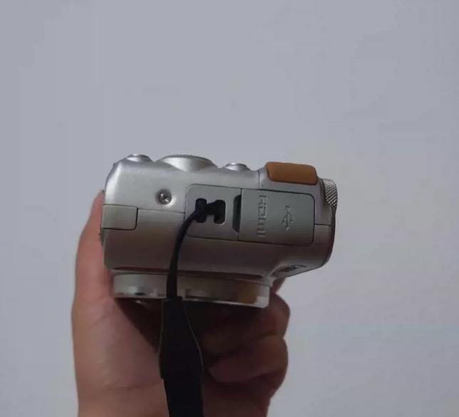 Canon powershot SX740 hs