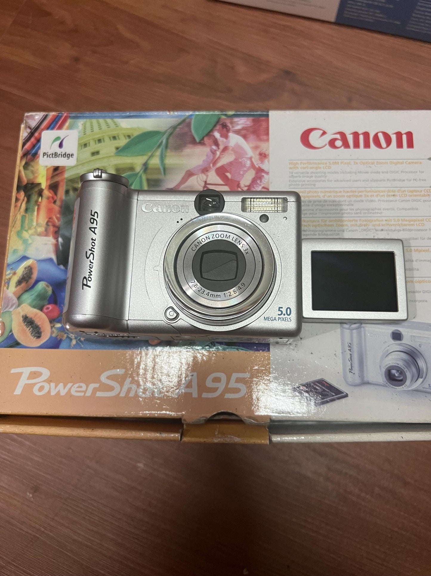 Canon PowerShot A95! Original box! Filp screen! Vintage digital camera