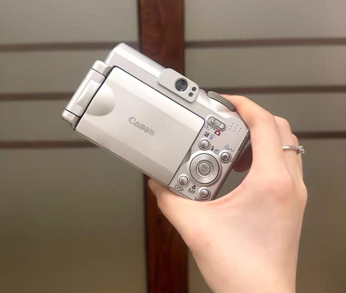 Canon PowerShot A630! Filp screen! vintage digital camera