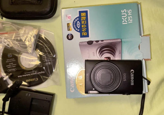 Canon IXUS 125 HS ! Boxed - black