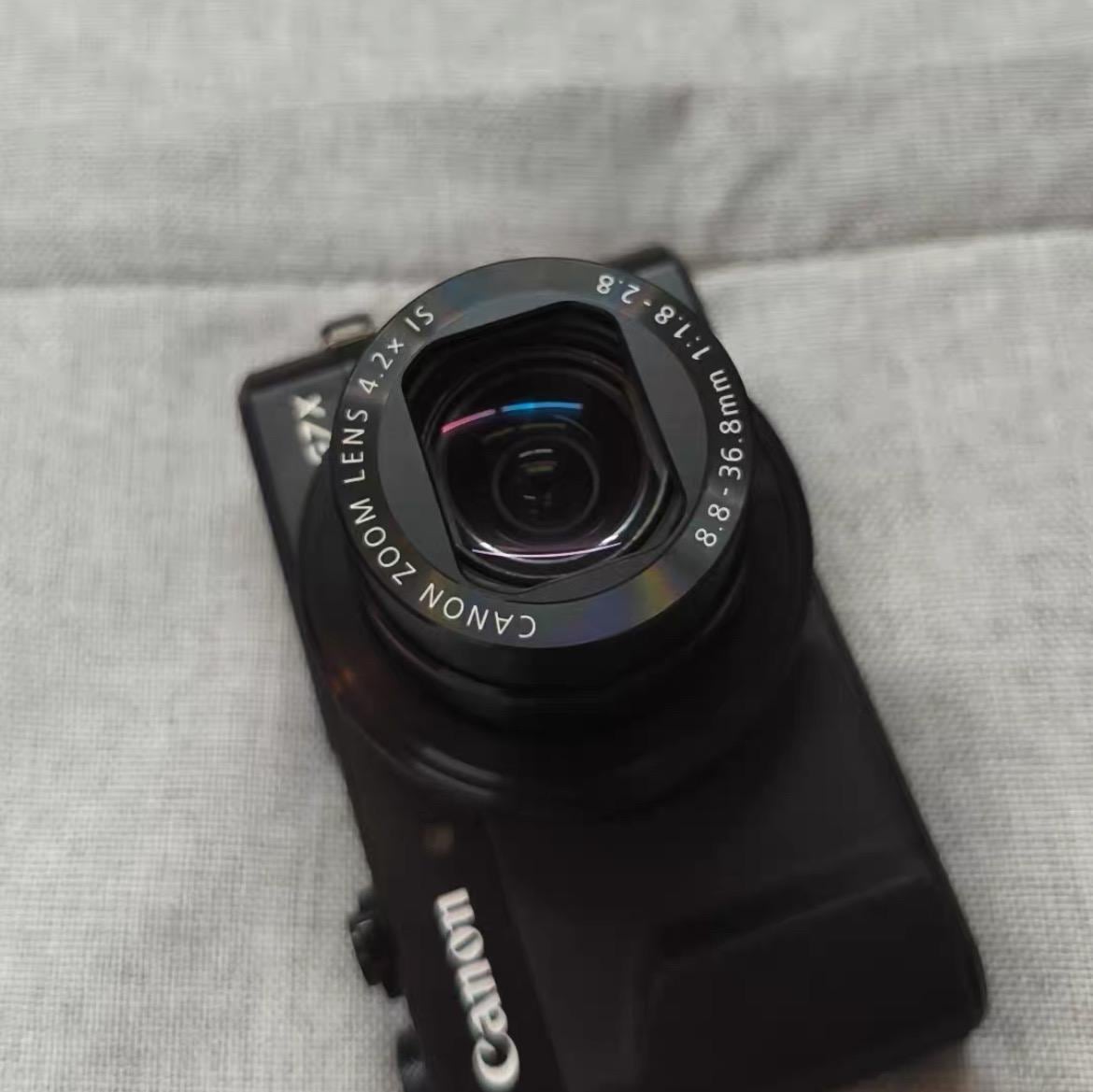 Canon powershot G7x mark ii