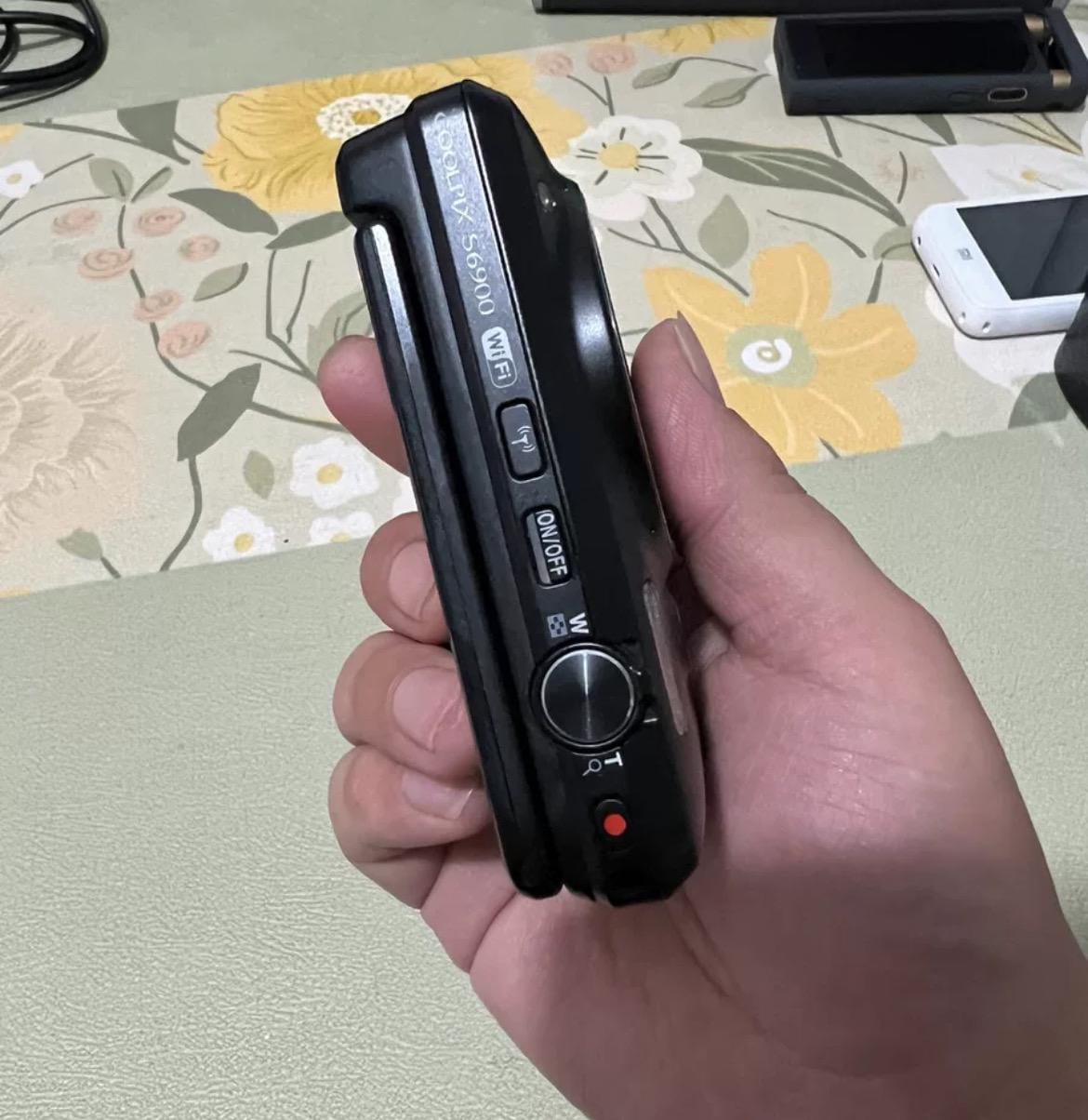 NIKON COOLPIX S6900! Rare !!