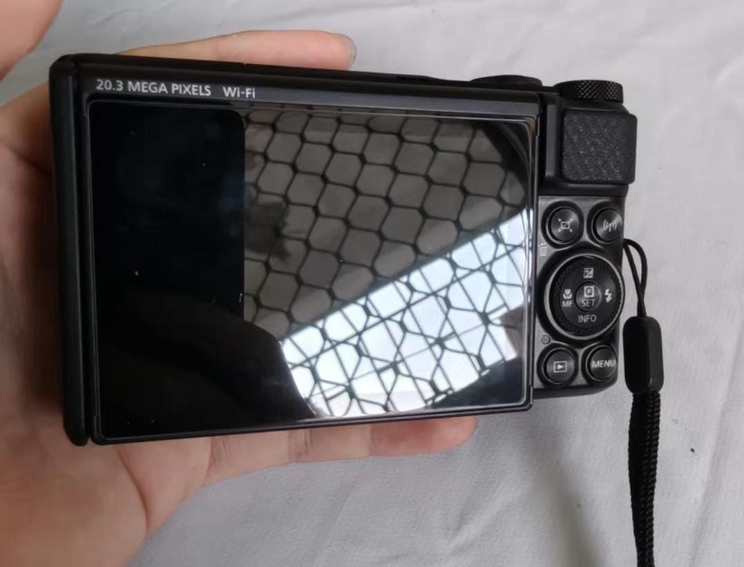 Canon powershot SX740 hs